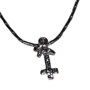 Cross/Arrow Pendant Necklace Silver Tone Chain Religious‎ Jewelry Women's
